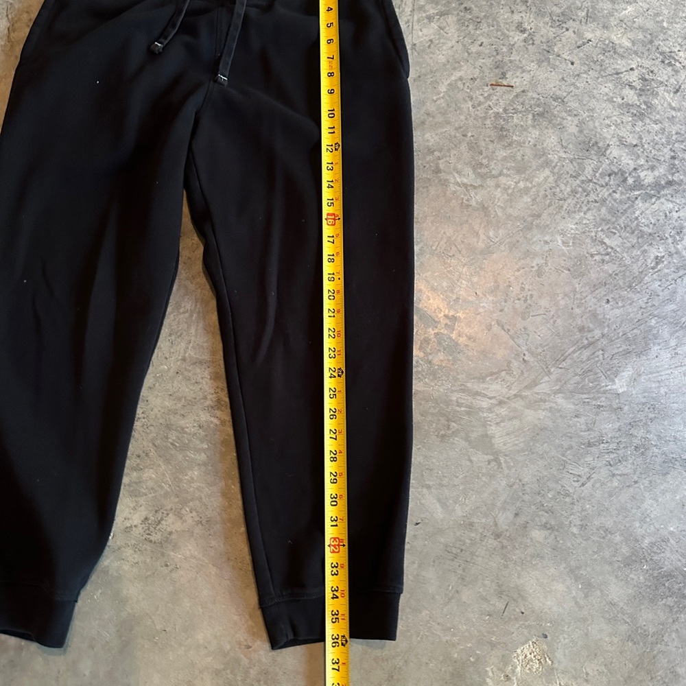Men's Nautica Black Jogger Pants - Picture 3 of 7
